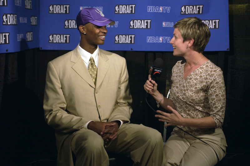 Remembering some of the most ridiculous outfits in NBA Draft history -  Article - Bardown