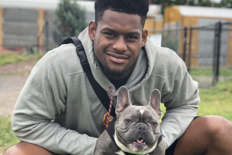 JuJu Smith-Schuster and his dog, Boujee, are the NFL's best