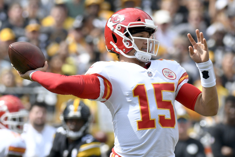 Chiefs' Patrick Mahomes emerges from the deep end of the gene pool