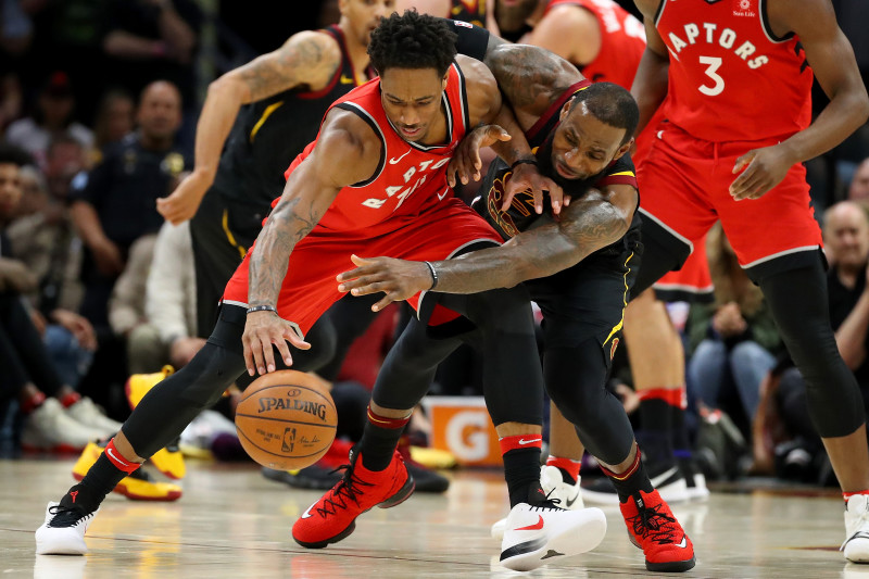 DeRozan gets his shot at Raptors while playing familiar role with