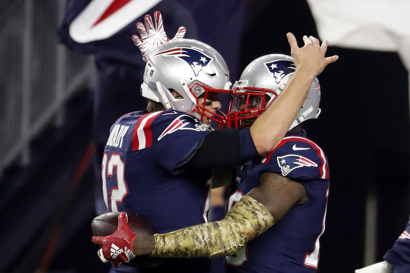 Report: Patriots to give Super Bowl ring to suspended wide receiver Josh  Gordon