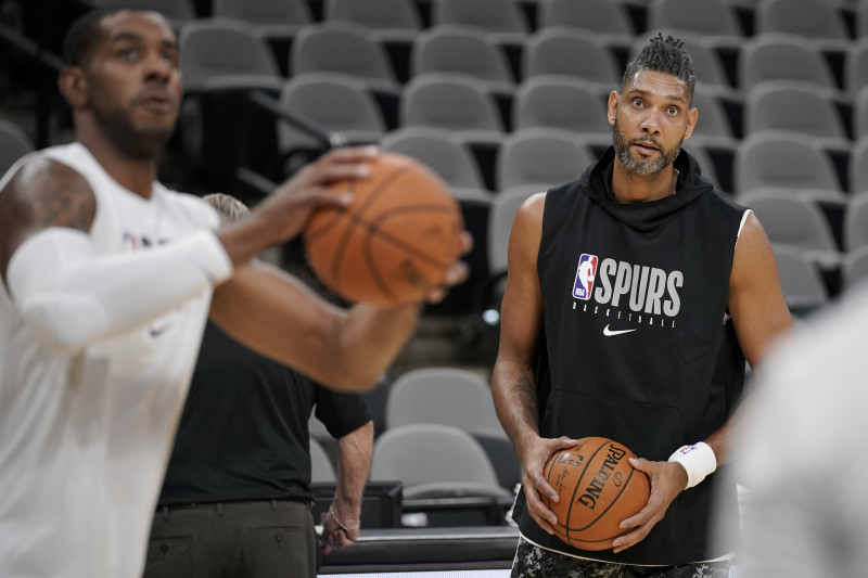 San Antonio Spurs Ex LaMarcus Aldridge Reveals Why He 'Butted Heads' with  Gregg Popovich - Sports Illustrated Inside The Spurs, Analysis and More