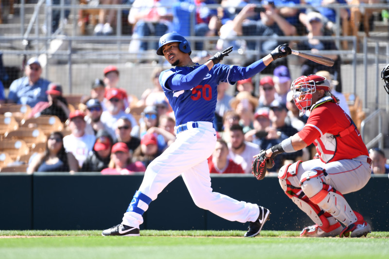 Mookie Betts, Los Angeles Dodgers in negotiations for long-term contract  extension