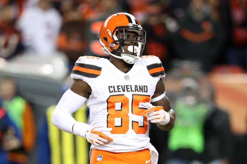 Green Bay Packers Trade Target: TE David Njoku