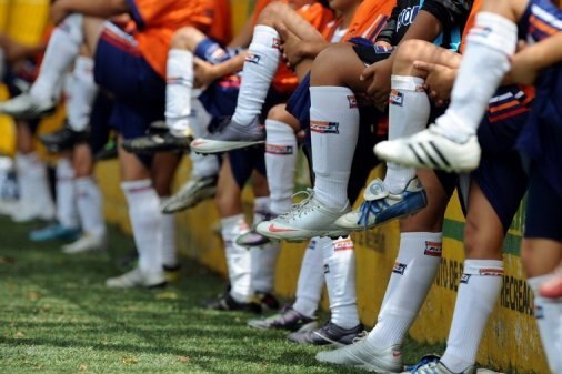 Buy best football cleats to prevent acl injuries> OFF64