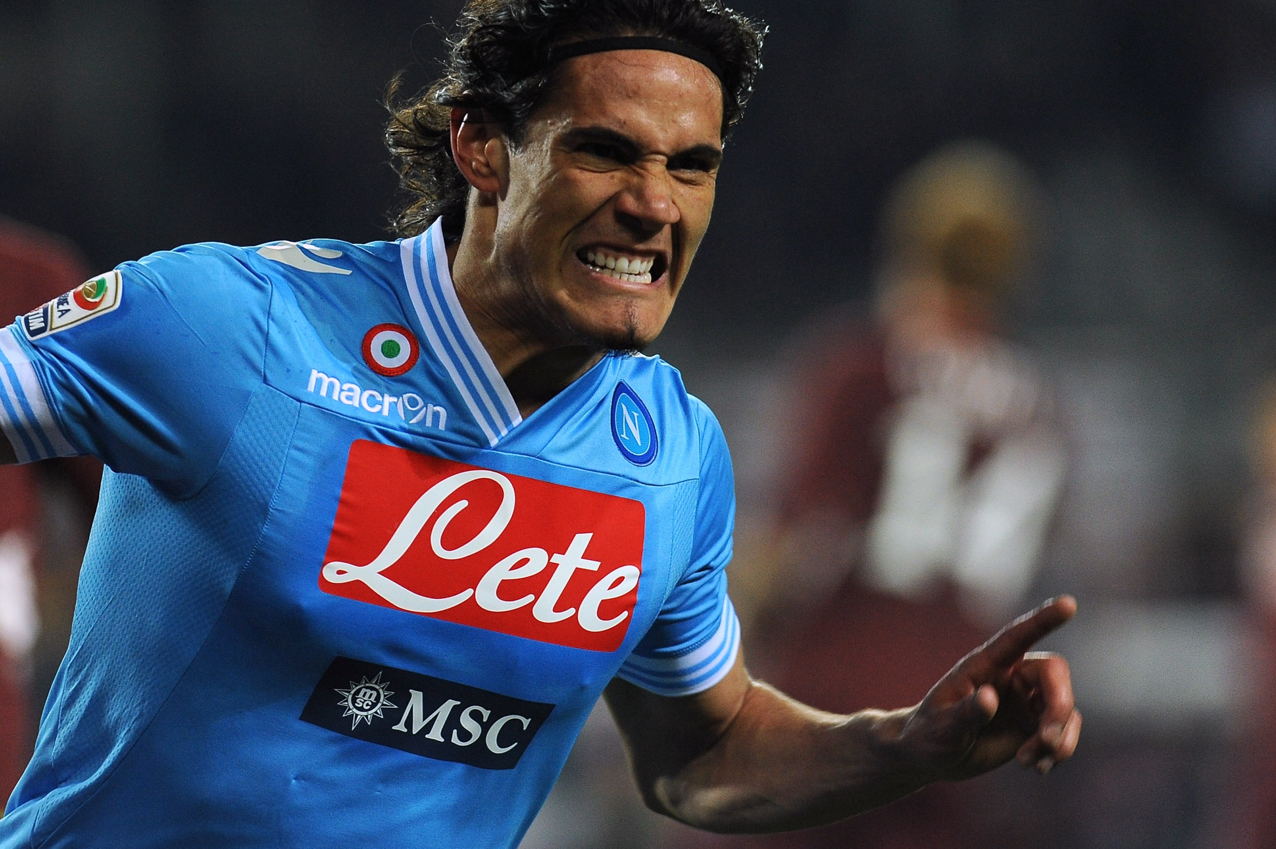 Edinson Cavani: The Colombian Striker