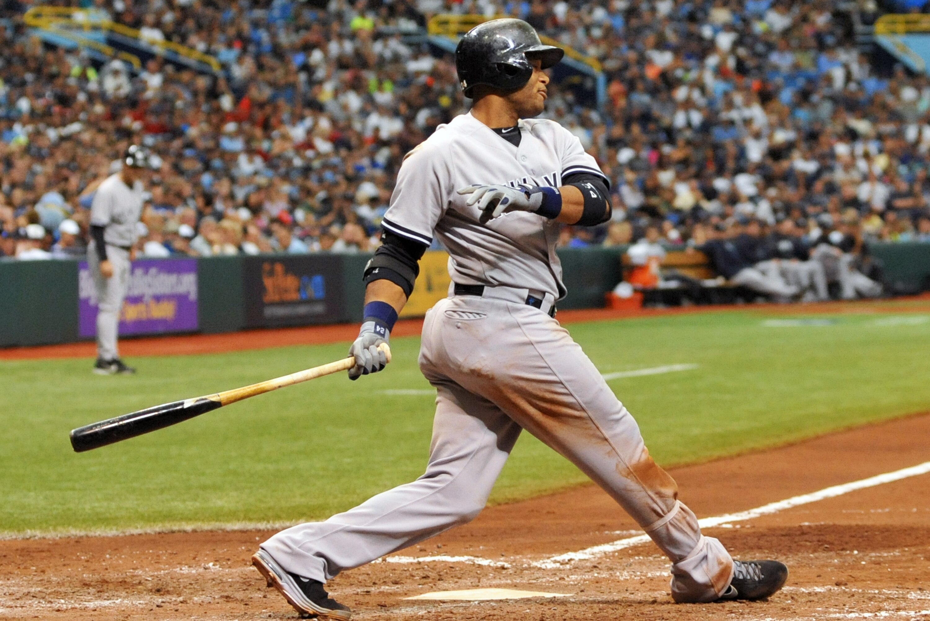Can The Yankees Afford To Actually Let Robinson Cano Walk Away Bleacher Report Latest News Videos And Highlights