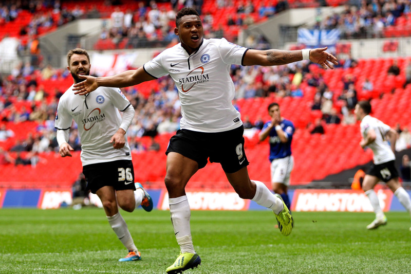 Football League Trophy 2014 Full Recap For Chesterfield Vs Peterborough United Bleacher Report Latest News Videos And Highlights