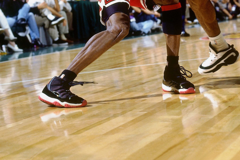 Michael jordan in game fashion shoes