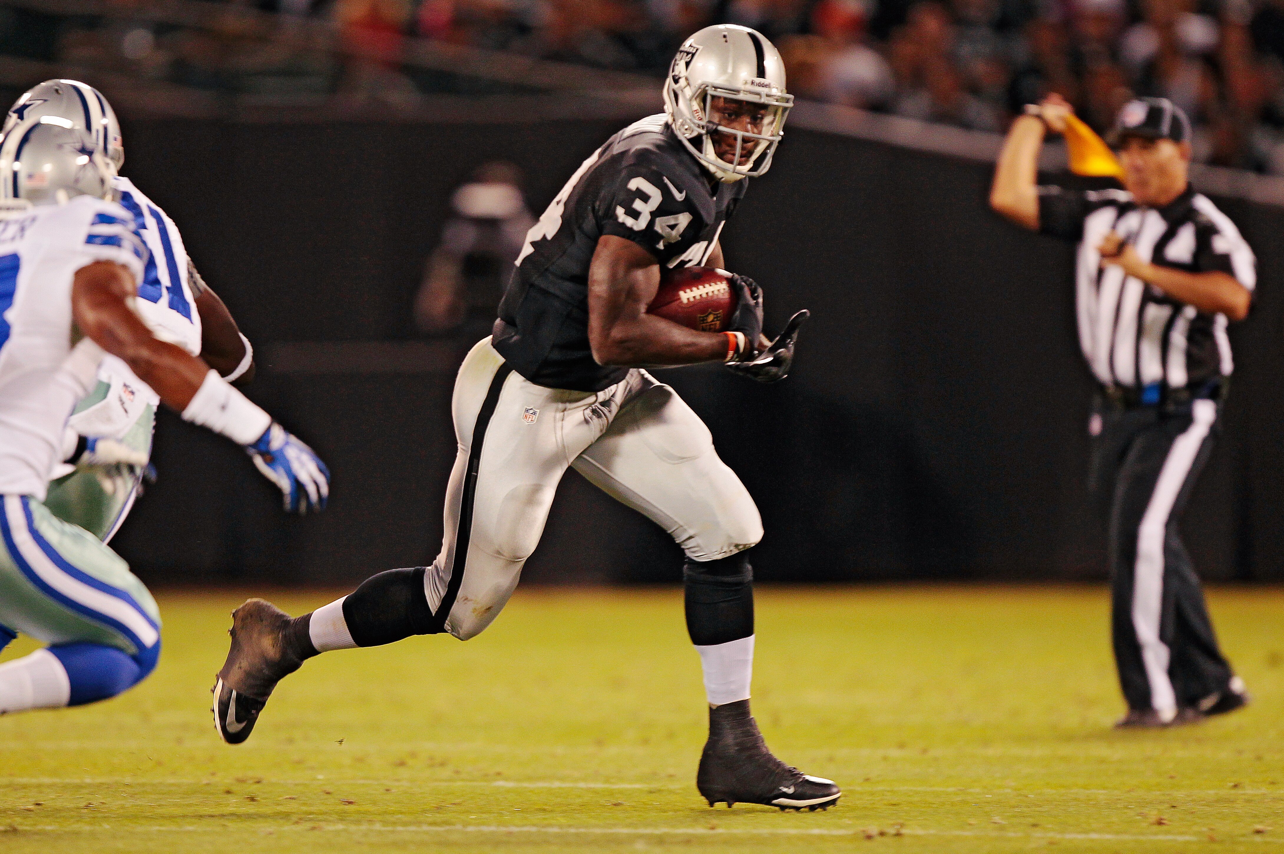 Oakland Raiders Have A Future Star At Rb In Latavius Murray Bleacher Report Latest News Videos And Highlights