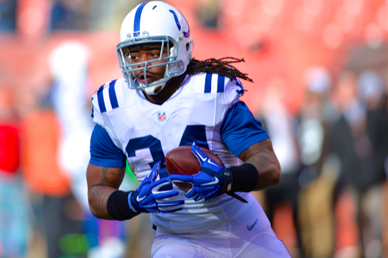 Why Do The Colts Still Insist On Feeding Trent Richardson Bleacher Report Latest News Videos And Highlights