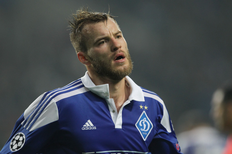 Barcelona Transfer News Andriy Yarmolenko Not Driven By Lionel Messi Selfies Bleacher Report Latest News Videos And Highlights