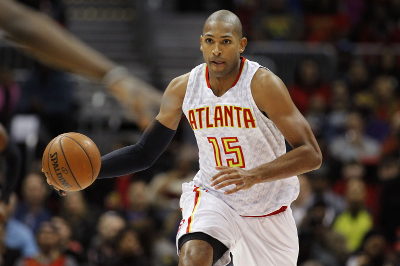 Atlanta Hawks center Al Horford dribbles during the first half of an NBA basketball game against the Chicago Bulls, Friday, Feb. 26, 2016, in Atlanta. (AP Photo/Brett Davis)