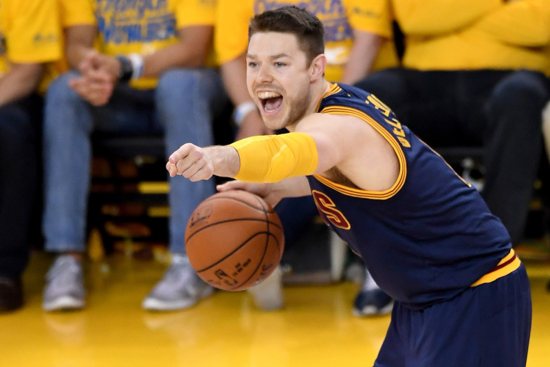 Matthew dellavedova bucks jersey hotsell