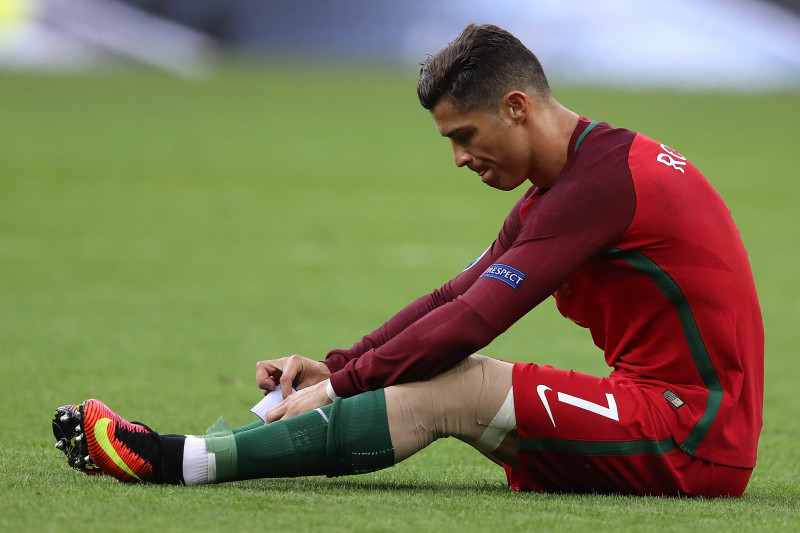 Cristiano Ronaldo Injury Updates On Real Madrid Star S Knee And Return Bleacher Report Latest News Videos And Highlights