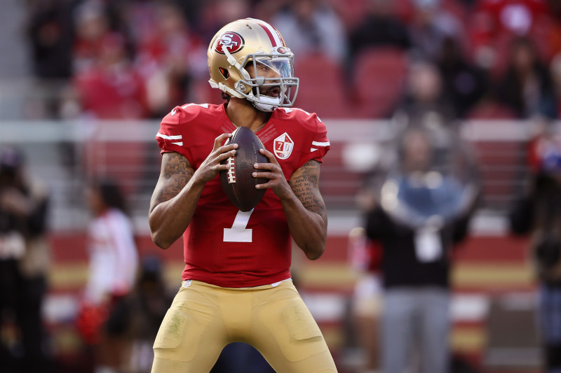 SANTA CLARA, CA - JANUARY 01: Colin Kaepernick #7 of the San Francisco 49ers drops back to pass against the Seattle Seahawks at Levi's Stadium on January 1, 2017 in Santa Clara, California.  (Photo by Ezra Shaw/Getty Images)