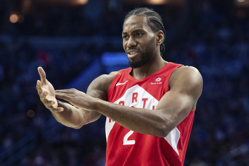 Kawhi signs fashion deal