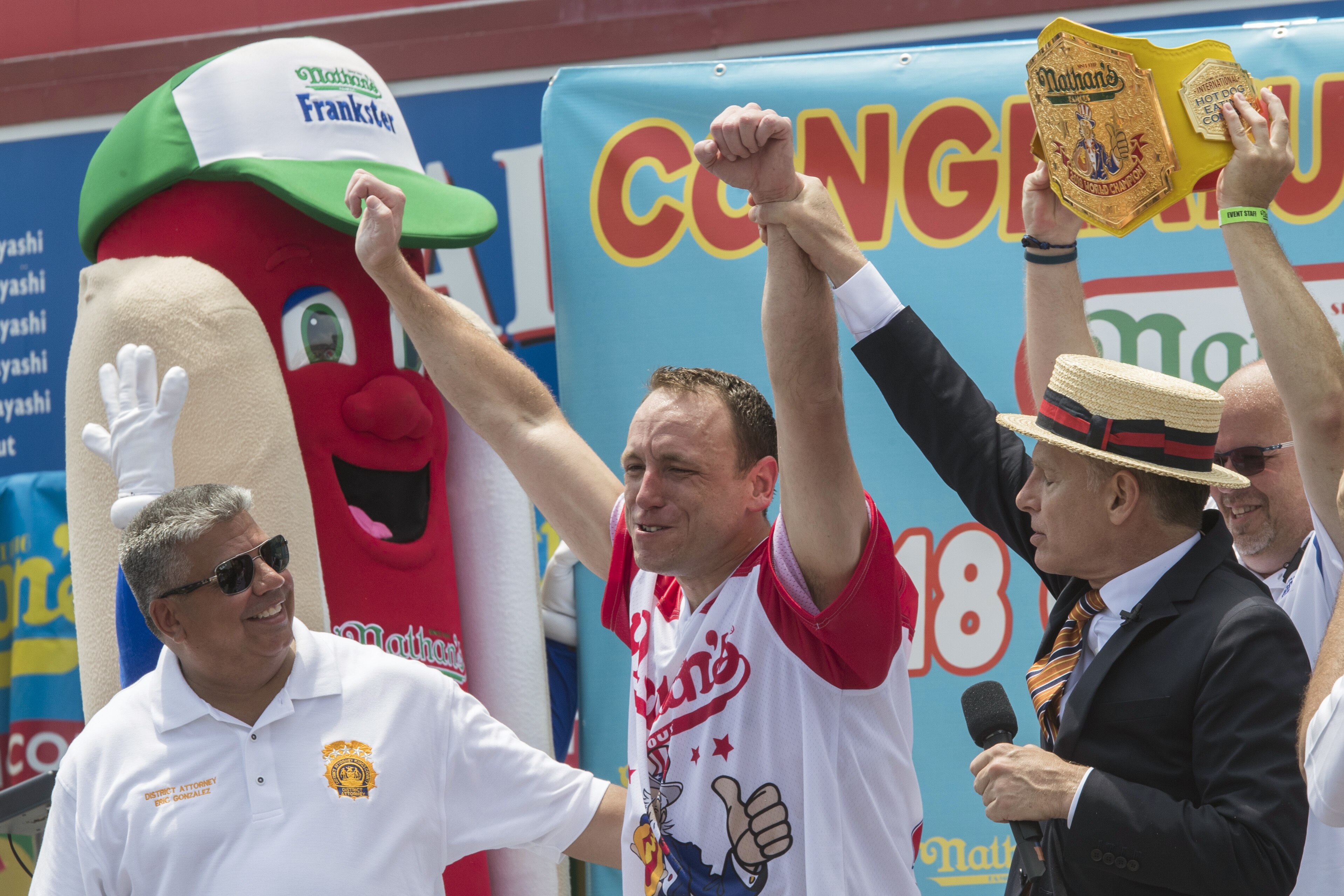 Nathan S Hot Dog Eating Contest 2019 Men Women S All Time Results And Records Bleacher Report Latest News Videos And Highlights