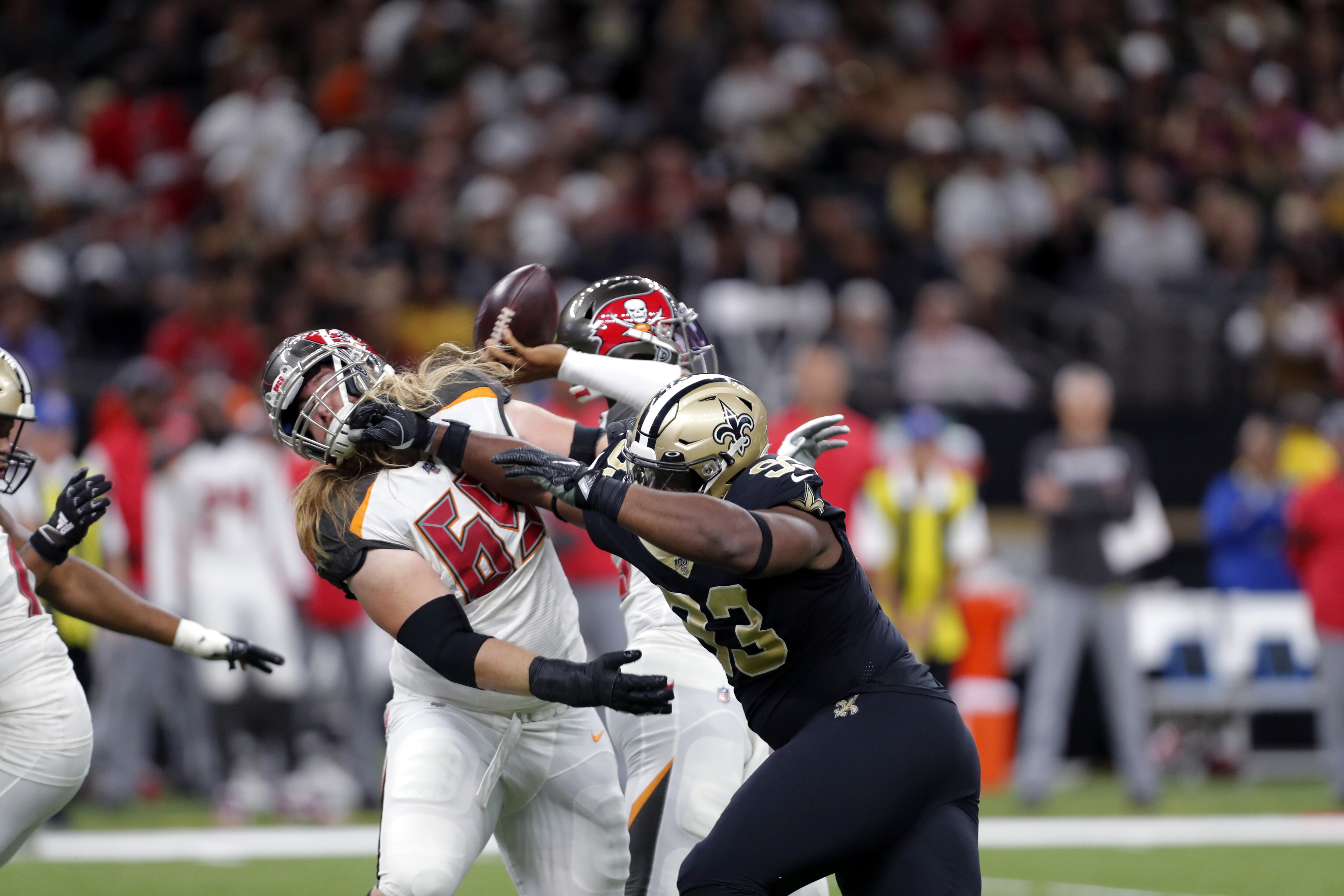 Buccaneers G Alex Cappa Broke His Arm In 2nd Qtr Vs Saints Didn T Miss 1 Snap Bleacher Report Latest News Videos And Highlights Buccaneers G Alex Cappa Broke His Arm In 2nd Qtr Vs Saints Didn T Miss 1 Snap Bleacher Report Latest News Videos And Highlights