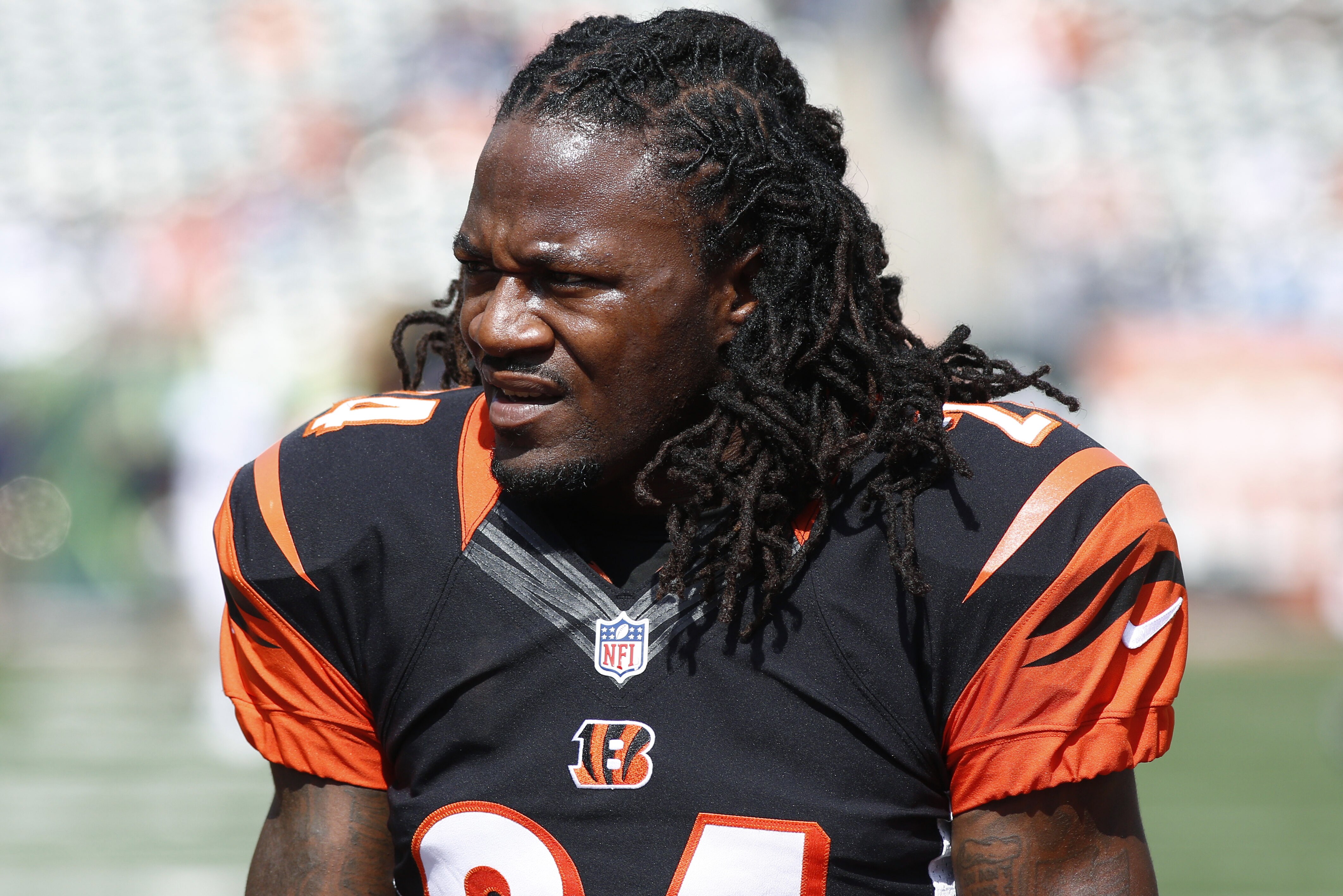 Pacman Jones Says Joey Porter May Be Behind Joe Haden Jersey Prank Bleacher Report Latest News Videos And Highlights