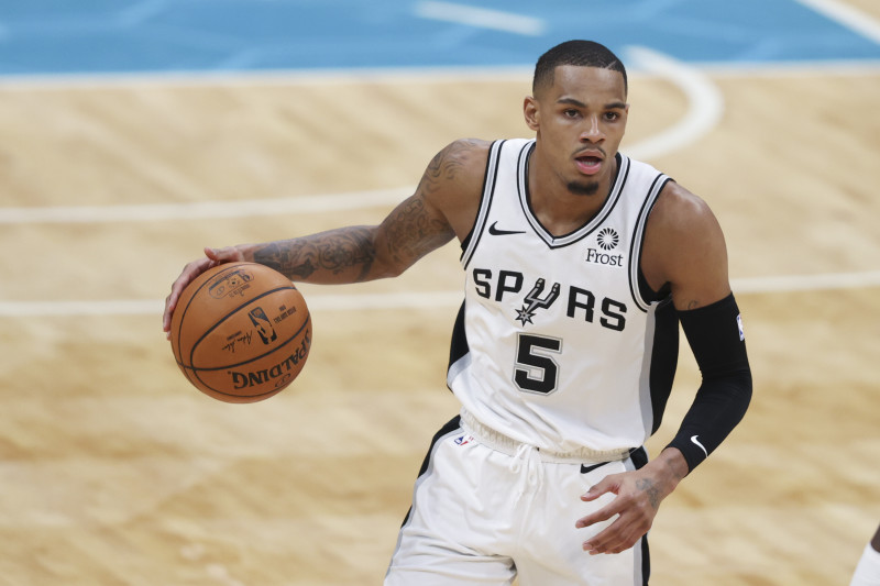 Spurs' Dejounte Murray Fined $25K for Kicking Ball into Stands vs. Thunder  | Bleacher Report | Latest News, Videos and Highlights