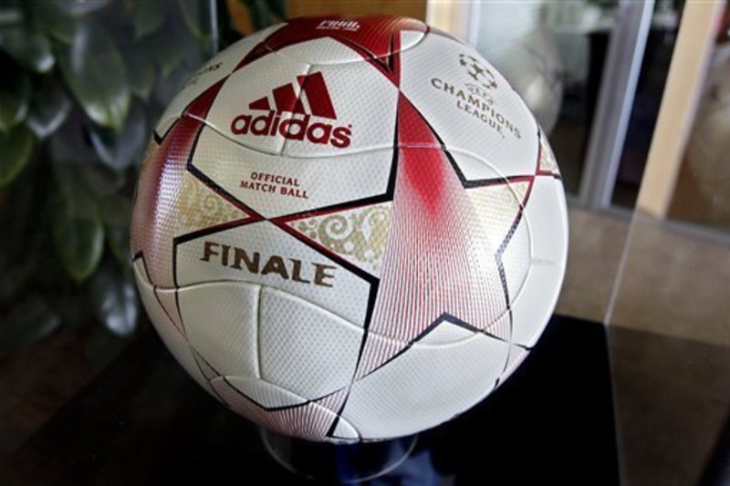 УЕФА 2008 мяч. UCL Match Ball 2023 2024.