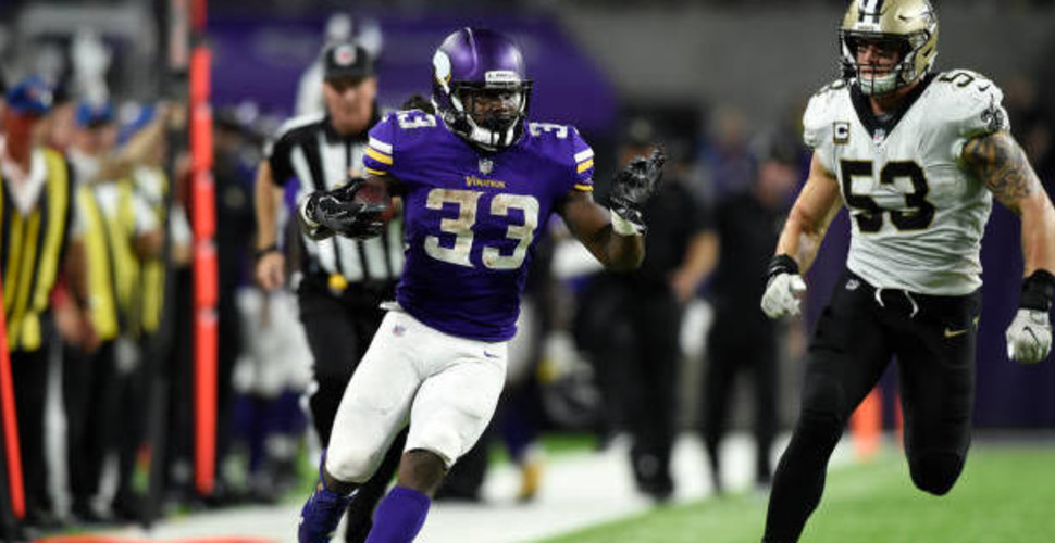 Rush to greatness: Why is Adrian Peterson so good? 